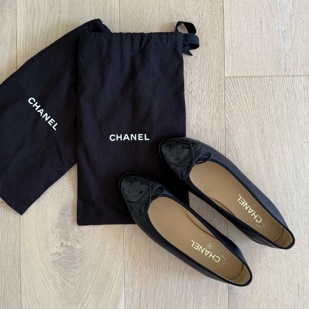 Chanel Ballet Flats - 38